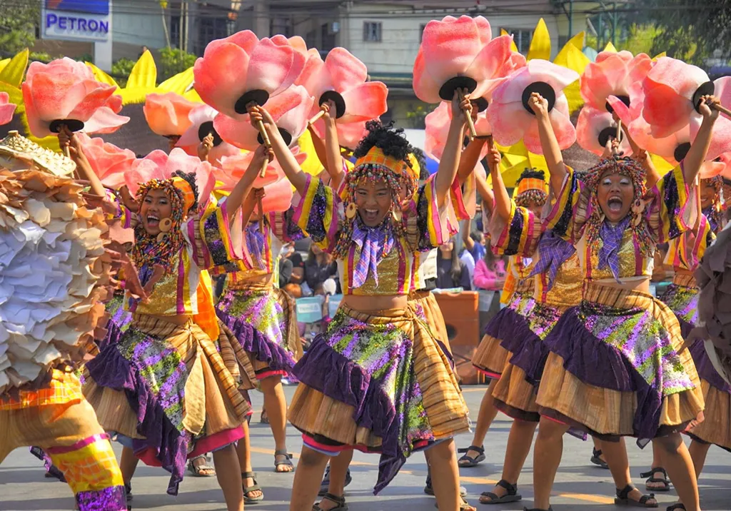 A group of dancers in elaborate costumes during the Panagbenga Festival in Baguio City. The costumes are reminiscent of the local flowers. This festival too deserves to be recognized as one of hte Top 6 Festivals in the Philippines.
