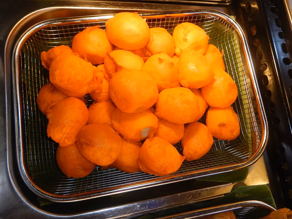 Now we can see some kwek-kwek (deep-fried orange quail eggs).